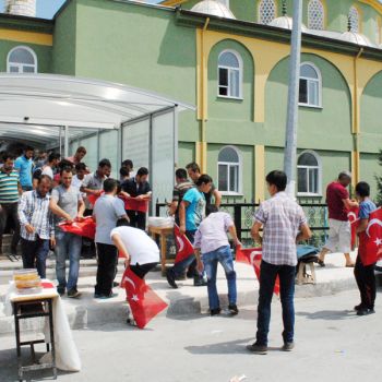 Mevlit ve Bayrak Datm